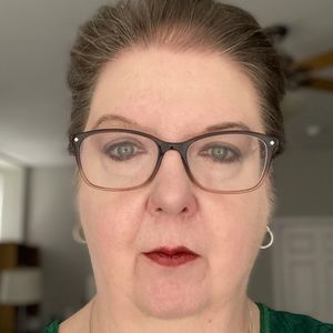 Meet your Posher, Marian